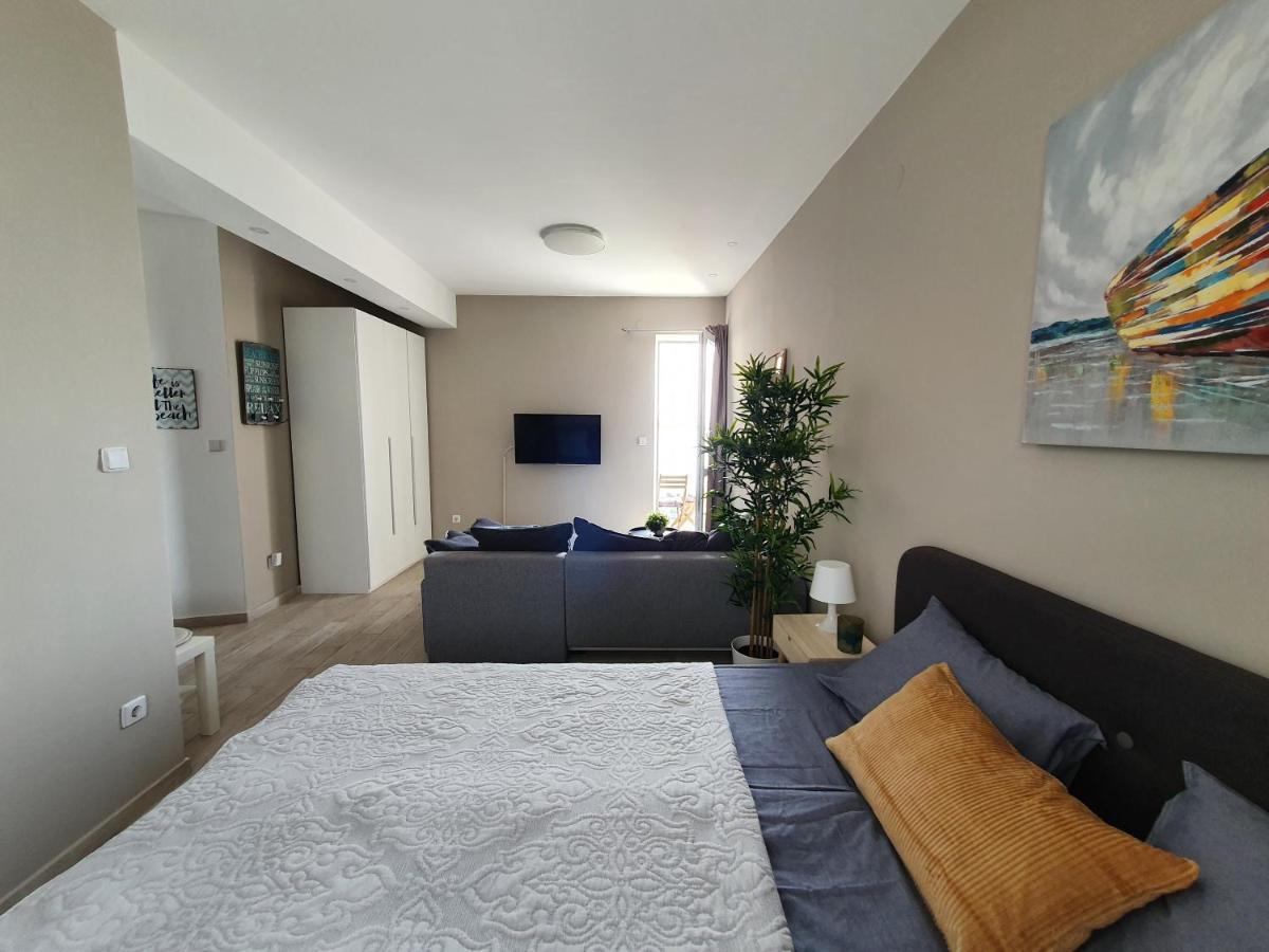 Apartment Danijela Novalja Dış mekan fotoğraf